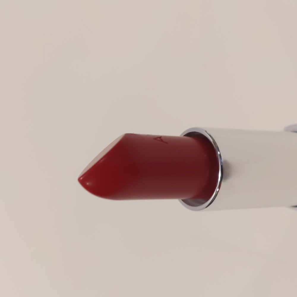 2 Avon True Color Nourishing Lipstick Candy Red